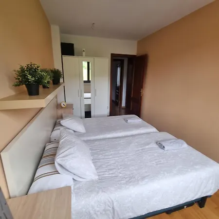 Apartament Piso Zona Hospital 7 Personas *