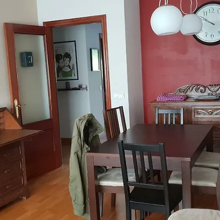 Piso Zona Hospital 7 Personas