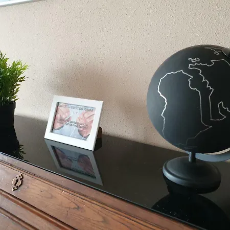 Appartement Piso Zona Hospital 7 Personas