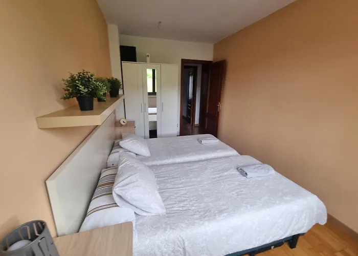 شقة Piso Zona Hospital 7 Personas *