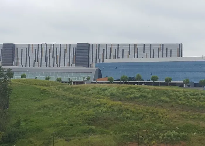 Piso Zona Hospital 7 Personas